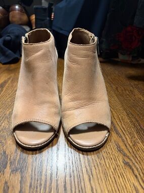 Lucky Brand Tan Open-Toe Leather Booties